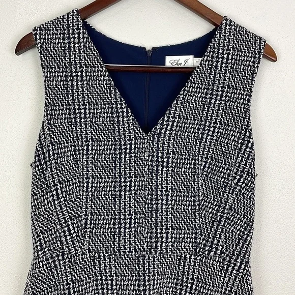 ELIZA J Fit and Flare Dress - Picture 2 of 12